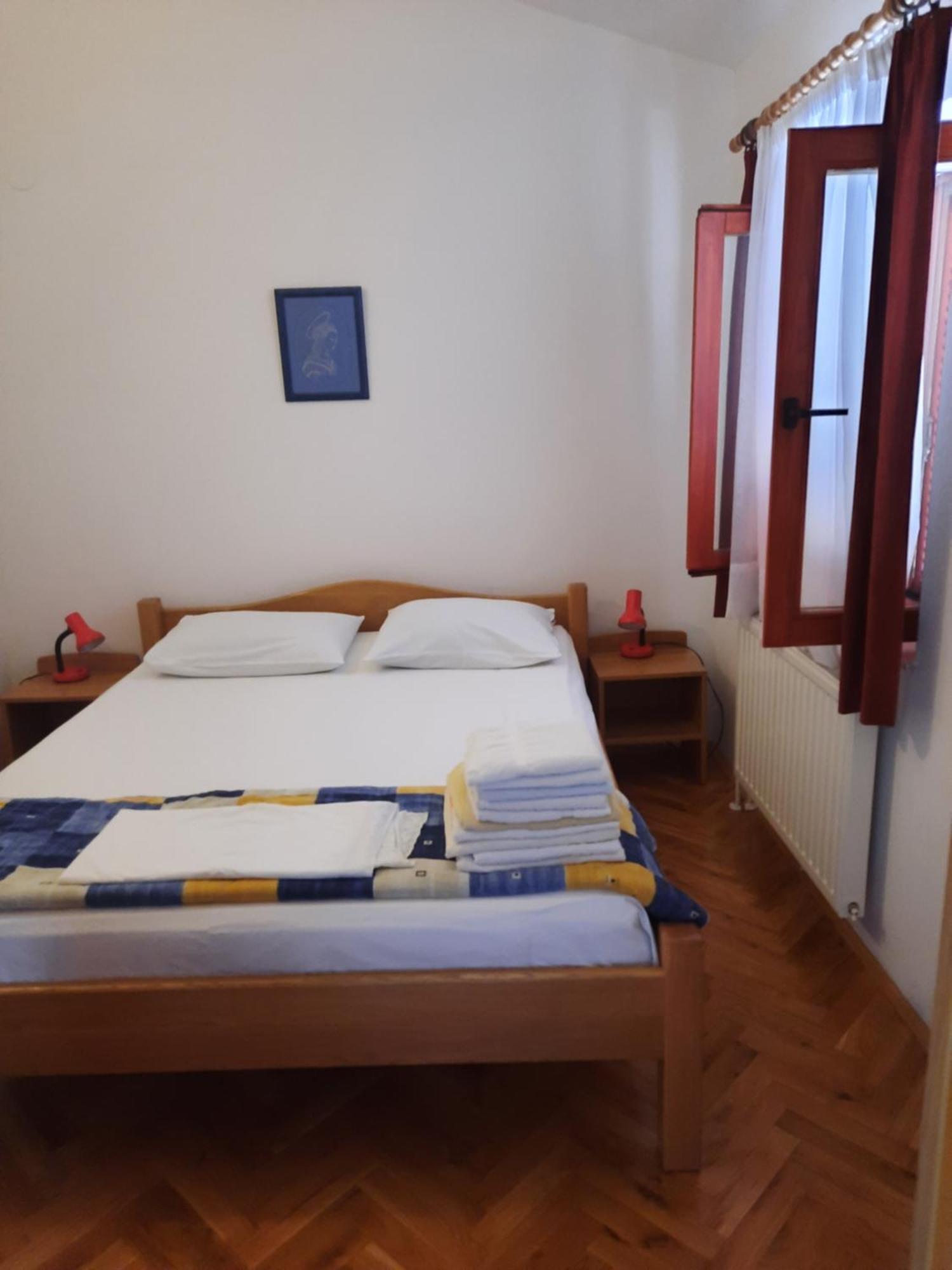 סבטי פיליפ אי ג'קוב Apartmani Maver מראה חיצוני תמונה